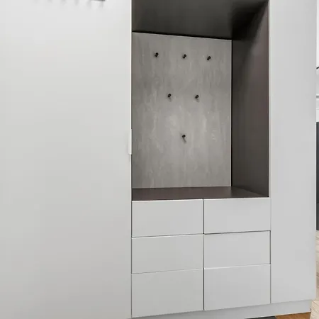 Lam Concrete Ac - Balcony Διαμέρισμα