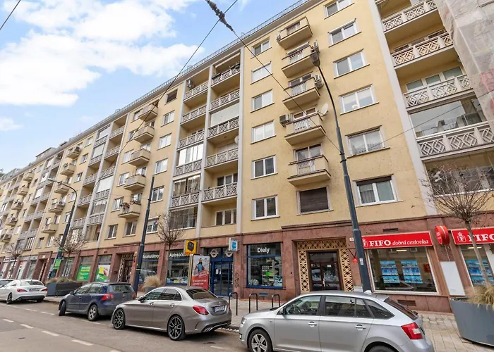 Lam Concrete Ac - Balcony Apartmán