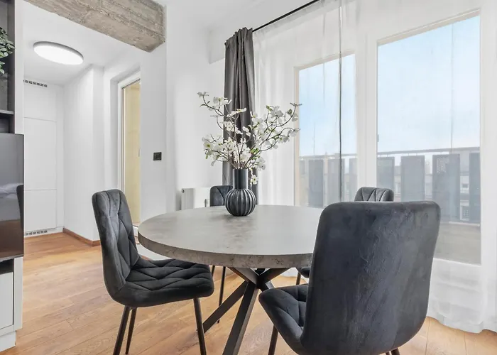 Apartment Lam Concrete Ac - Balcony *